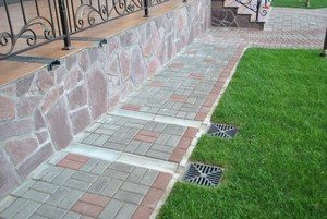 Укладка тротуарной плитки - пошаговая инструкция