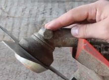 Как сделать триммер из дрели или болгарки своими руками