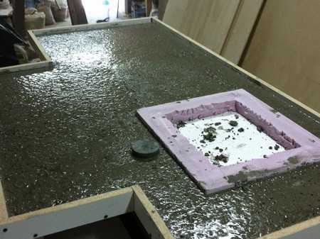 Процесс изготовления кухонной столешницы из бетона