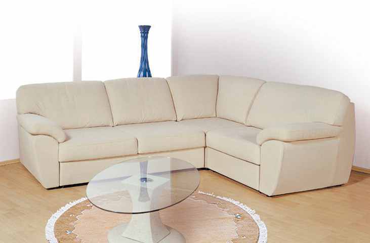 Преимущества углового дивана и особенности его эксплуатации