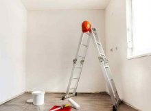 Как покрасить потолок на кухне: выбор материалов и процесс