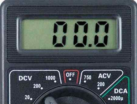 Как измерить напряжение мультиметром DT 838