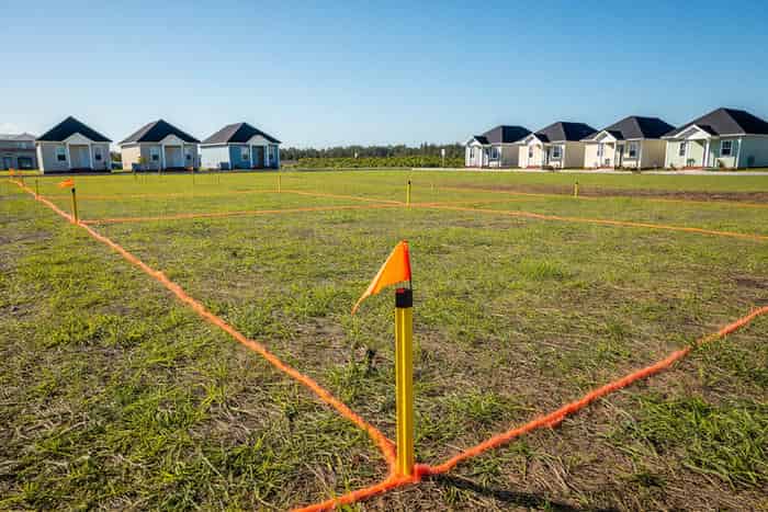 Как выбрать участок для строительства подземного гаража или склада Как выбрать участок для строительства подземного гаража или склада